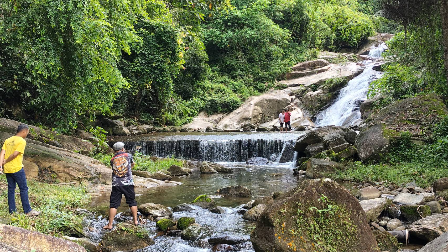 พช.นาบอน ลงพื้นที่ติดตามประสานงานการผลิตสื่อประชาสัมพันธ์ ชุมชนท่องเที่ยว otop นวัตวิถีบ้านคลองจัง