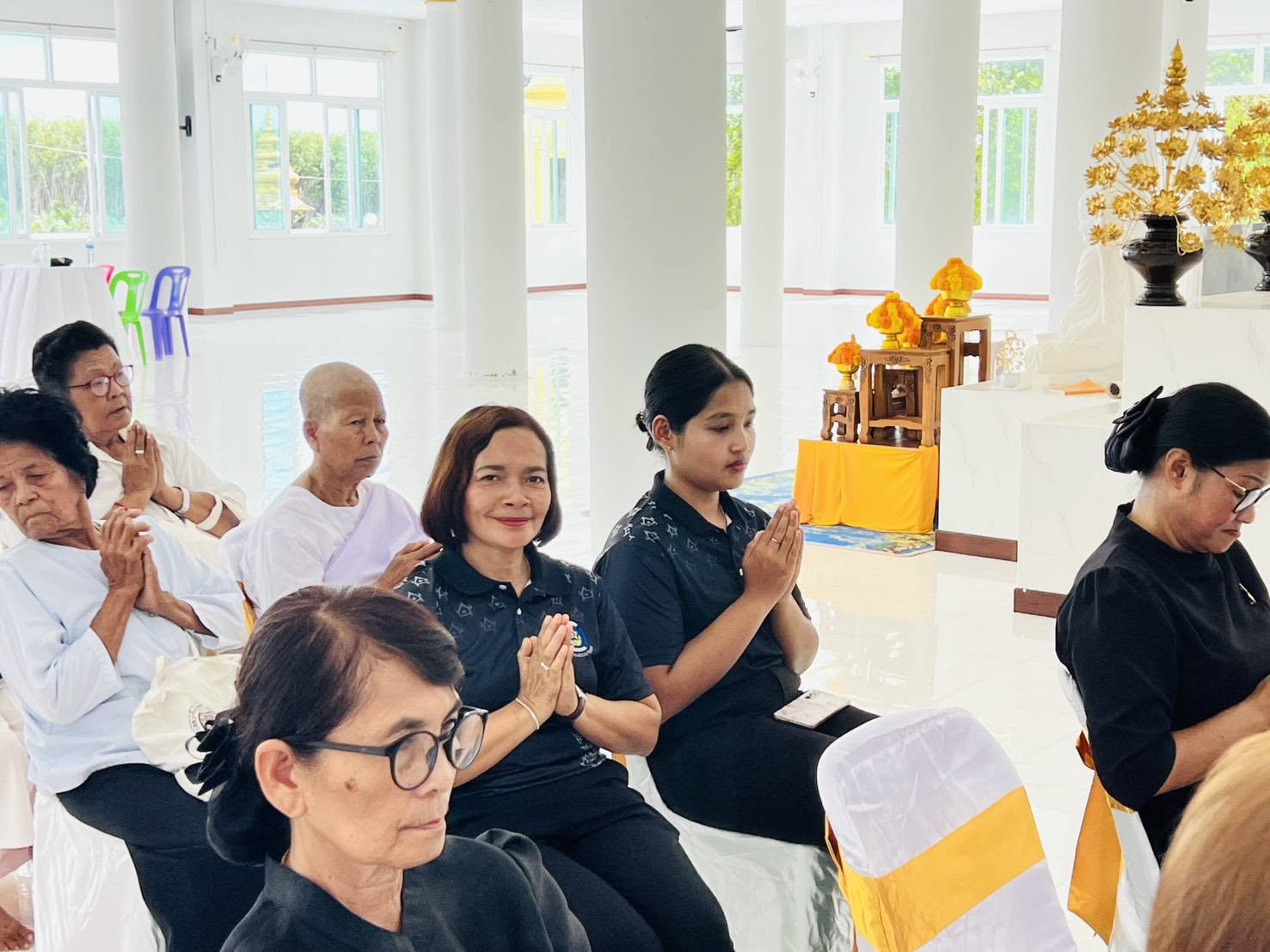สพอ.นาบอนเข้าร่วมพิธีสวดพระพุทธมนต์และเจริญจิตตภาวนา อุทิศถวายเป็นพระราชกุศลแด่ สมเด็จพระนางเจ้าสิริกิติ์ พระบรมราชินีนาถ พระบรมราชชนนีพันปีหลวง